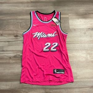 Jimmy Bulter pink city edition Miami heat jersey. Size M
